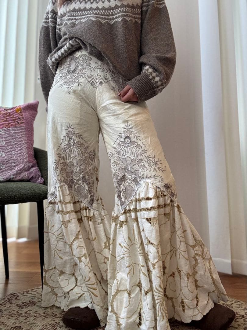 【ゆうりん】アイボリー リメイク フレアパンツ ビンテージクロス レース