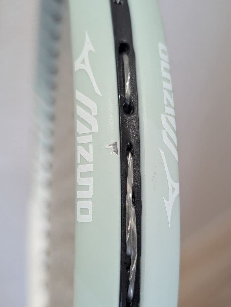 ミズノ　Ｄフォース　ＶＳ１０　美品　テニスラケット　ディーフォース