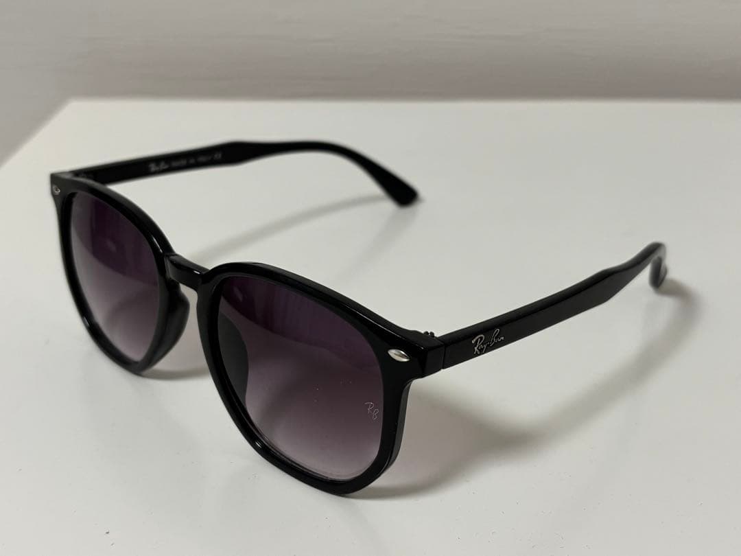 極美品◼︎Ray-Ban レイバン RB4306 パープルレンズ ブラックラウンド