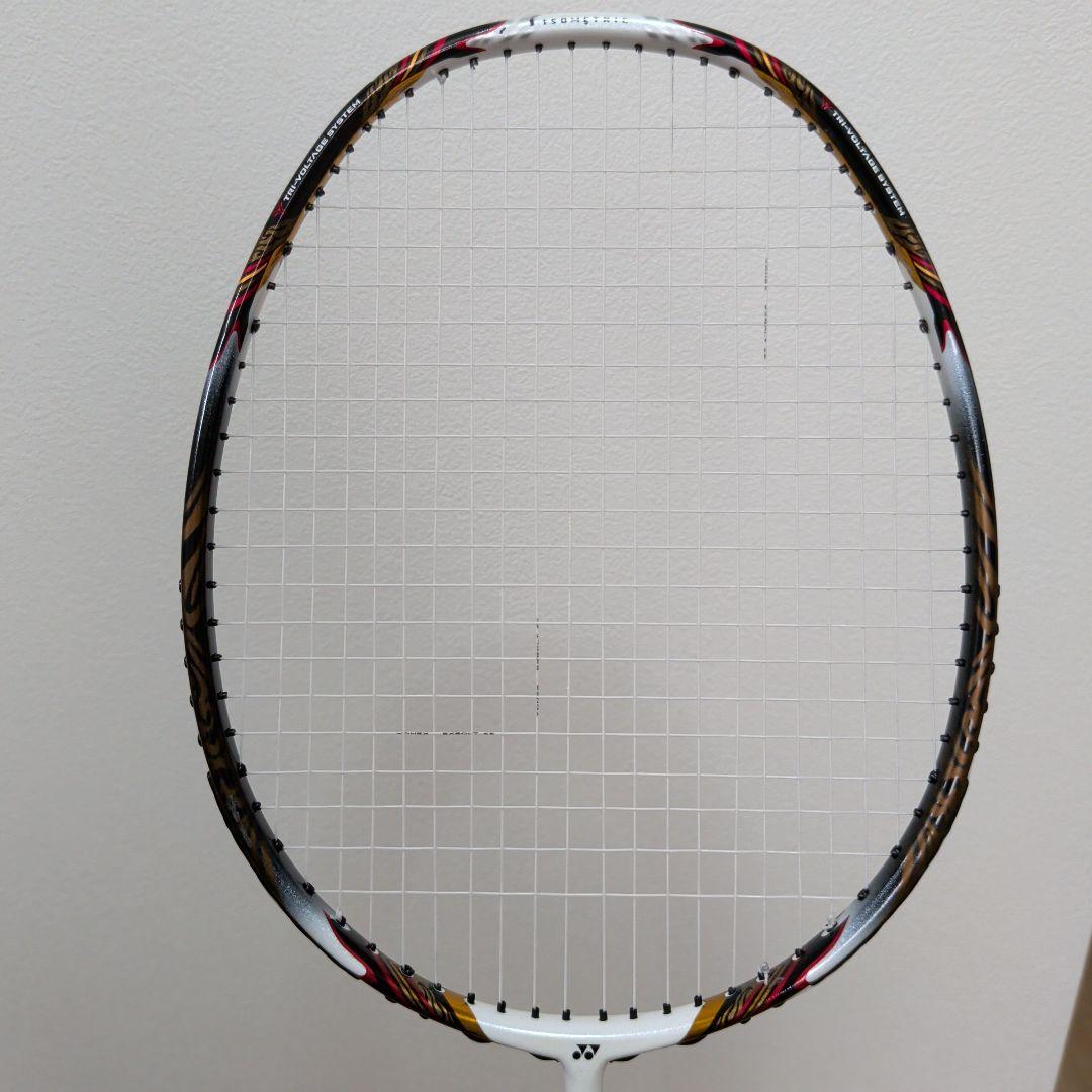 【値下げ】VOLTRIC 80 バドミントンラケット 2本セット