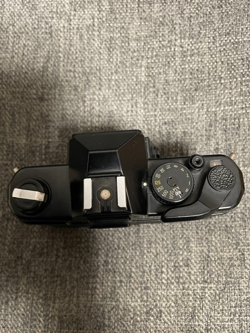 YASHICA FX-3 とZeiss バリオゾナー28−85ミリ　昭和レトロ