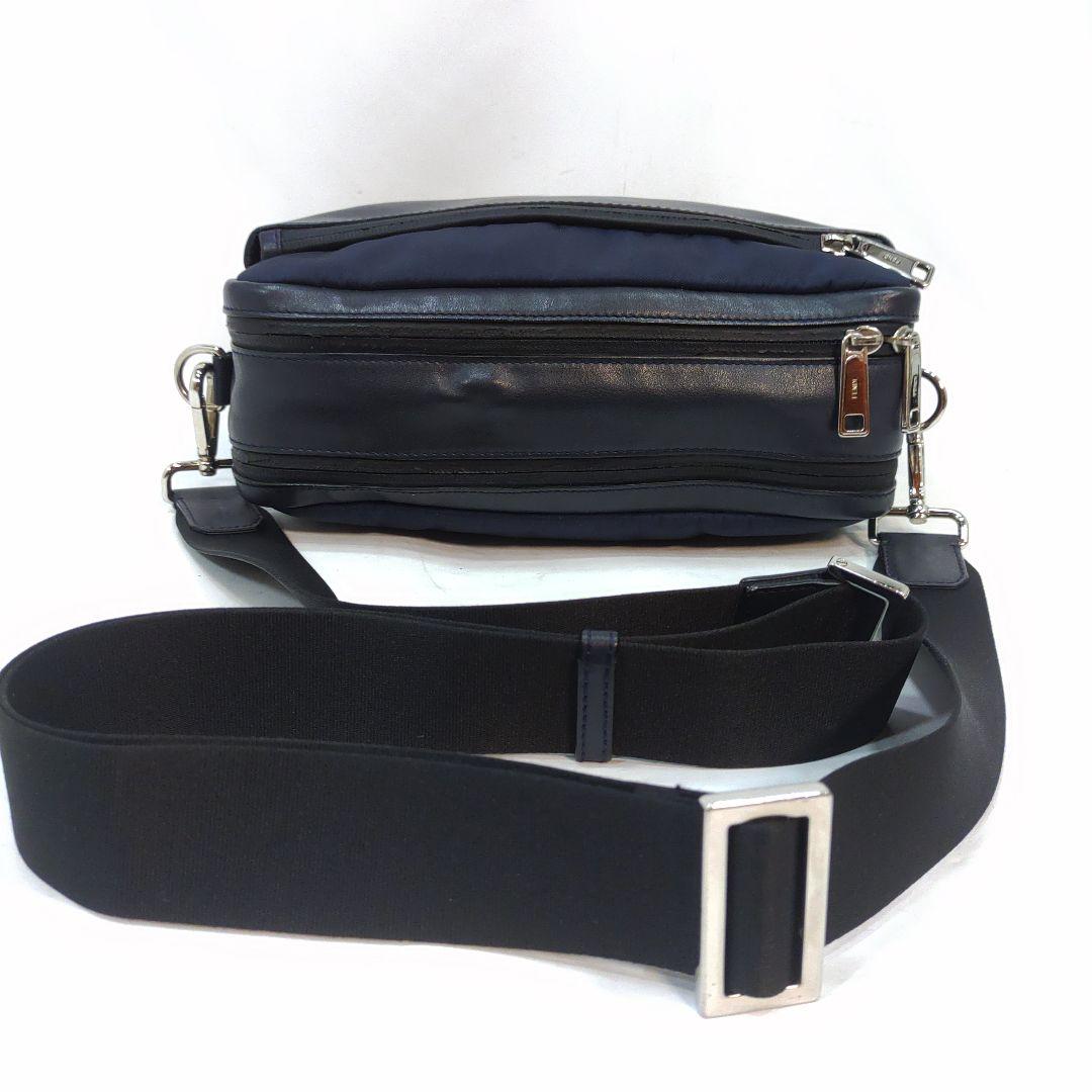 フェンディ モンスター カメラバッグ ショルダーバッグ レザー×ナイロン 紺×黒