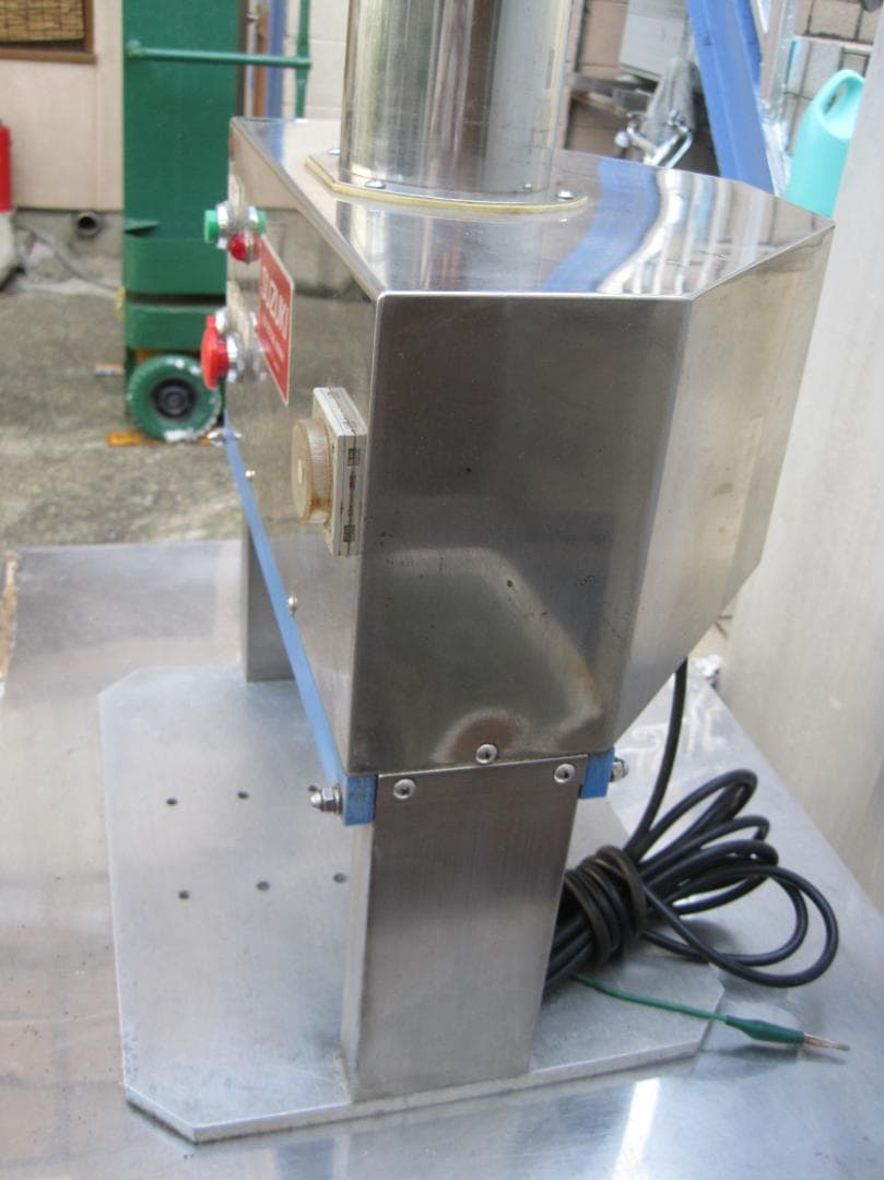 寿司加工機　SUZUKI 食品押し寿司加工機 ステンレス製