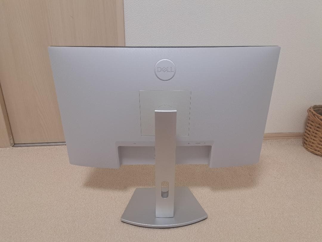 DELL モニター 本体 シルバー