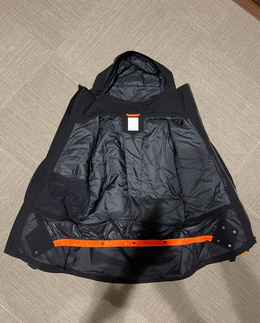 【新品】マムート ストーニー ハードシェル サーモ ジャケット 中綿入りタイプ