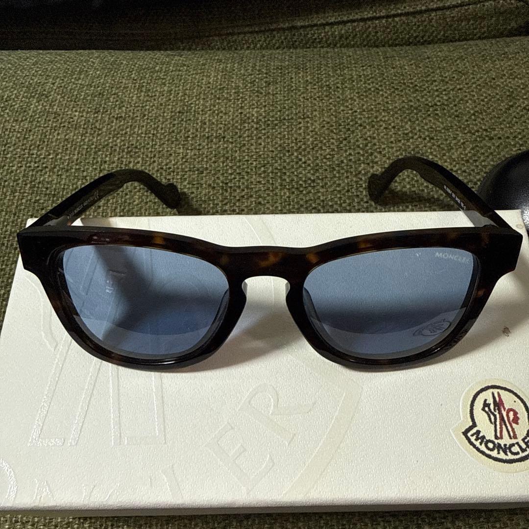 MONCLER サングラス