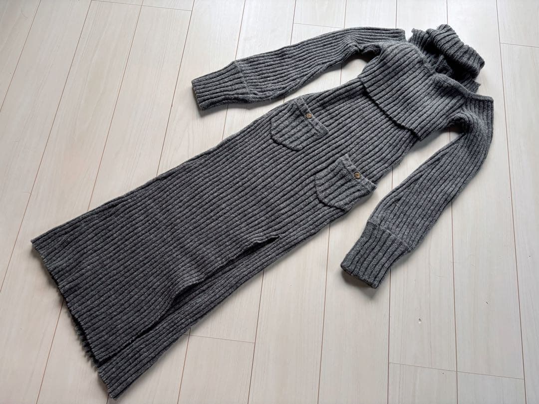 美品　andmary（アンドマリー）カメオニットスリットドレス　ニット　ワンピ