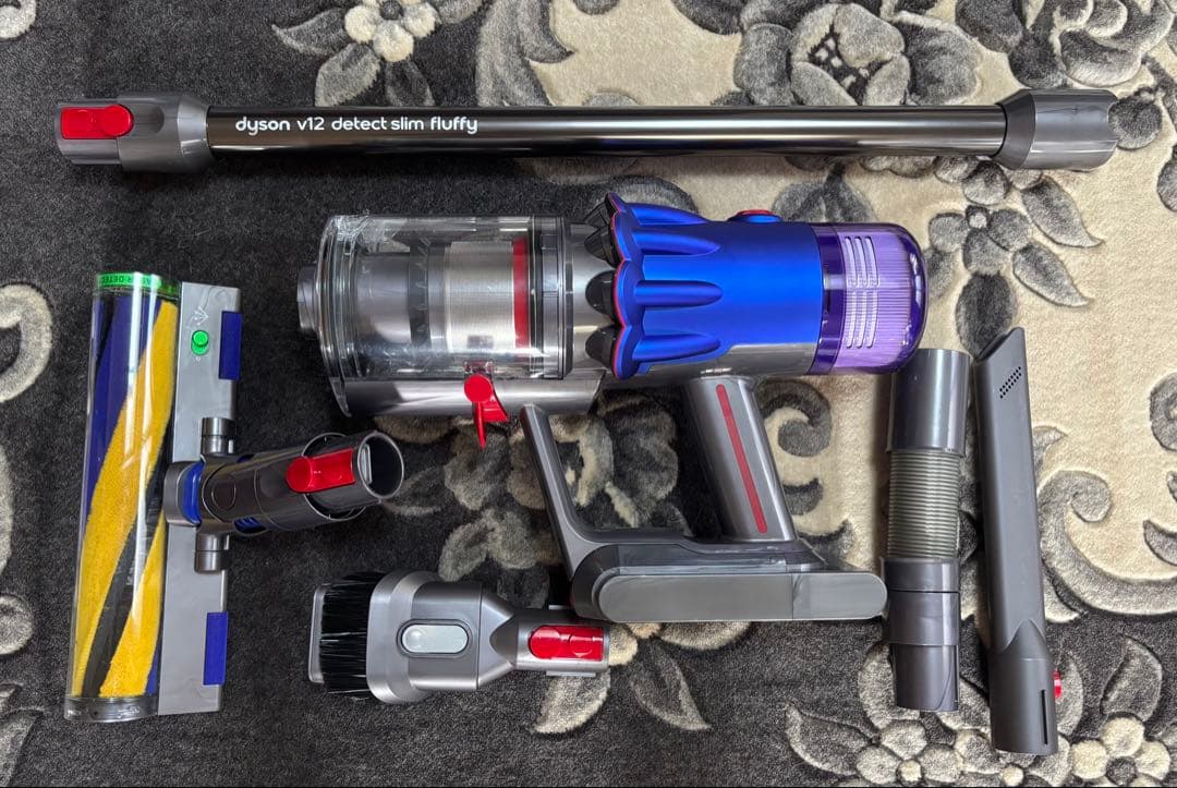 Dyson v12 SV20 detect slim fluffy おまけ付き