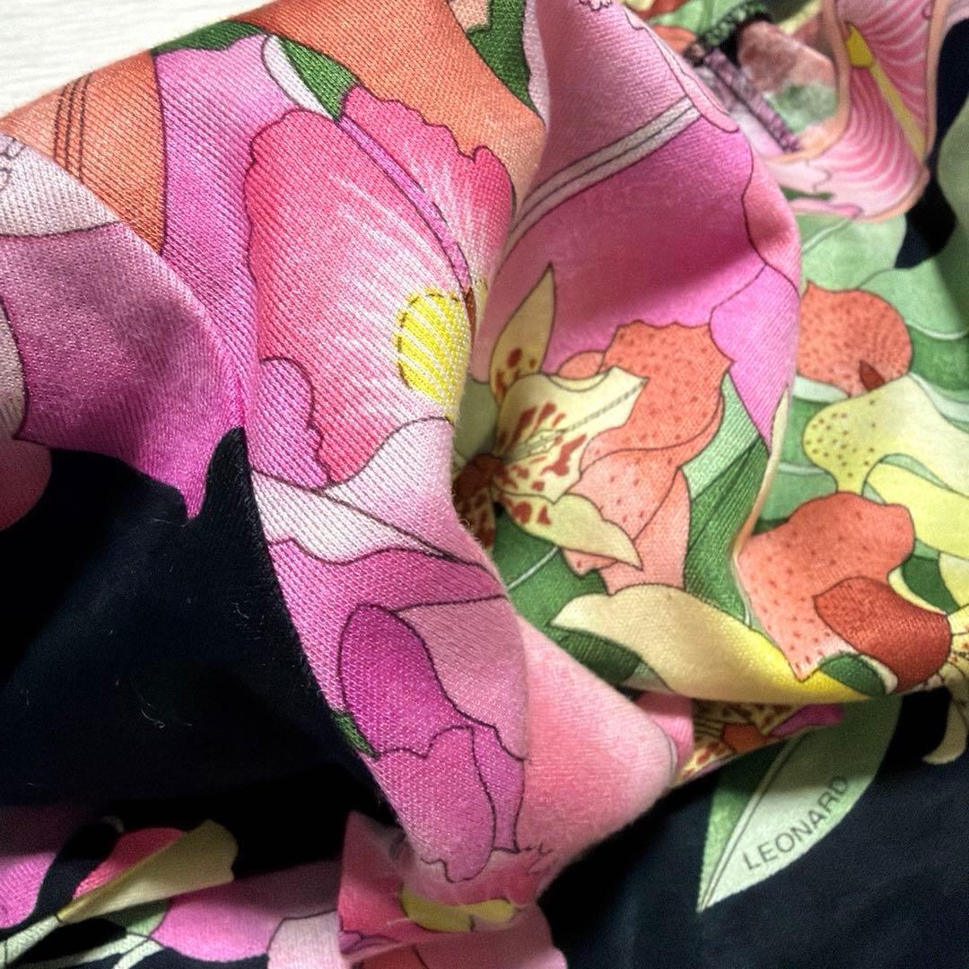 ア*タ様 LEONARD レオナール フラワープリント 長袖 トップス