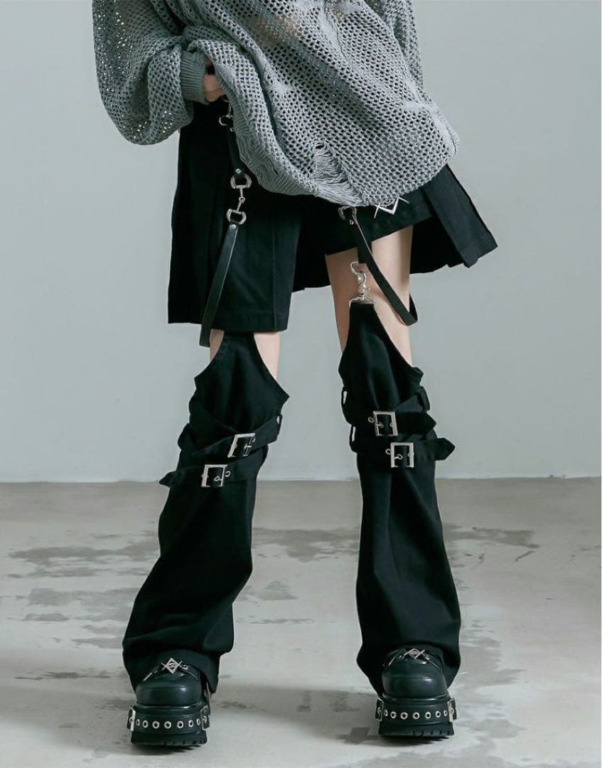 REFLEM　レッグカバー付きレイヤードデニムショーパン ブラック 黒 レフレム