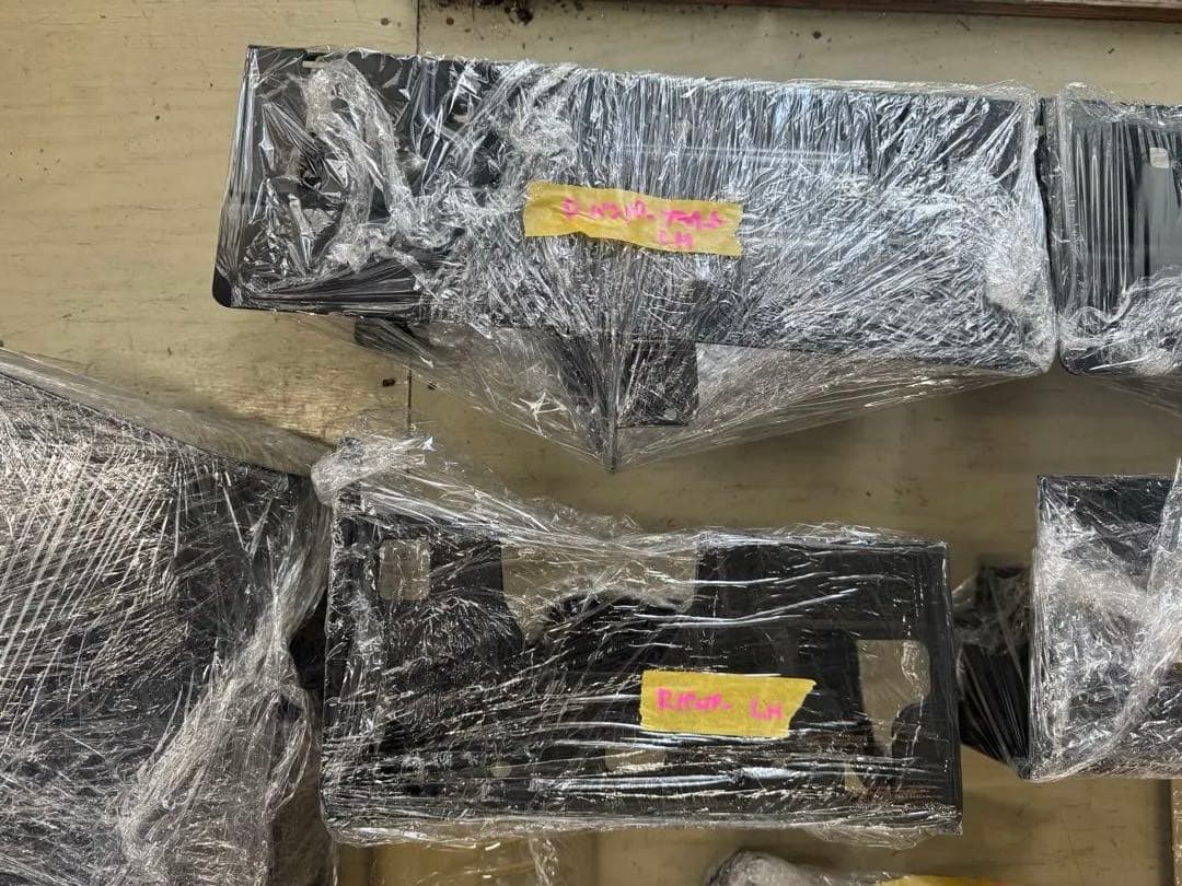 ランクル70 再再販 GDJ76W 純正リアバンパーセット