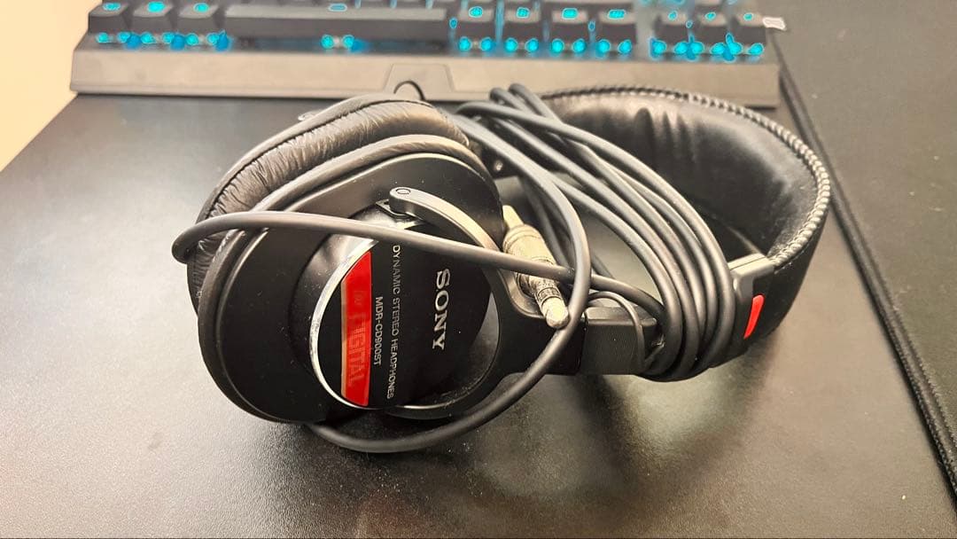【ほぼ未使用】SONY MDR-CD900ST