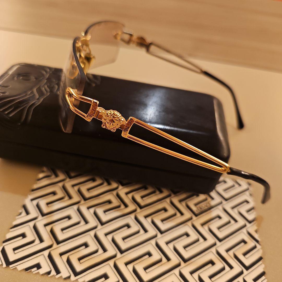 廃盤レア！ VERSACE ゴールドメデューサフレームサングラス
