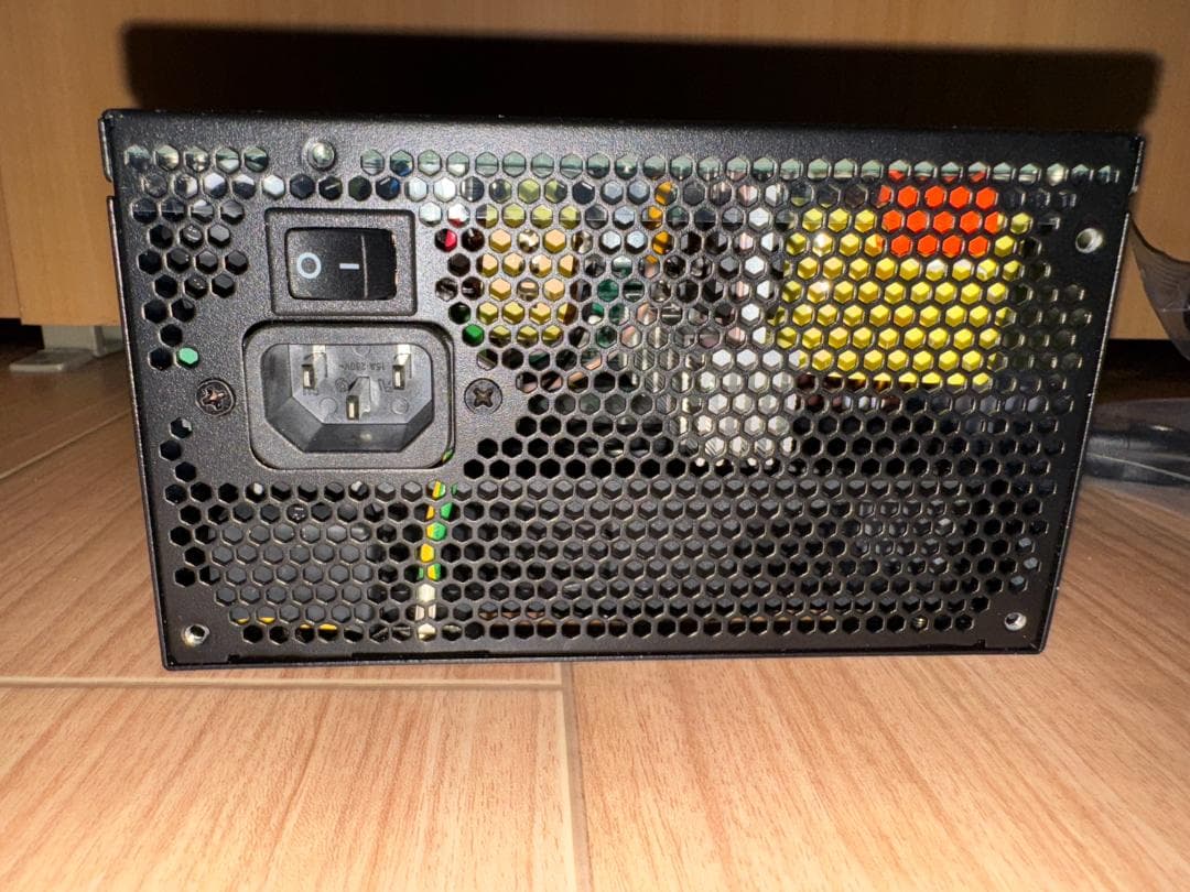 Enhance 1200W Platinum ATX 電源ユニット