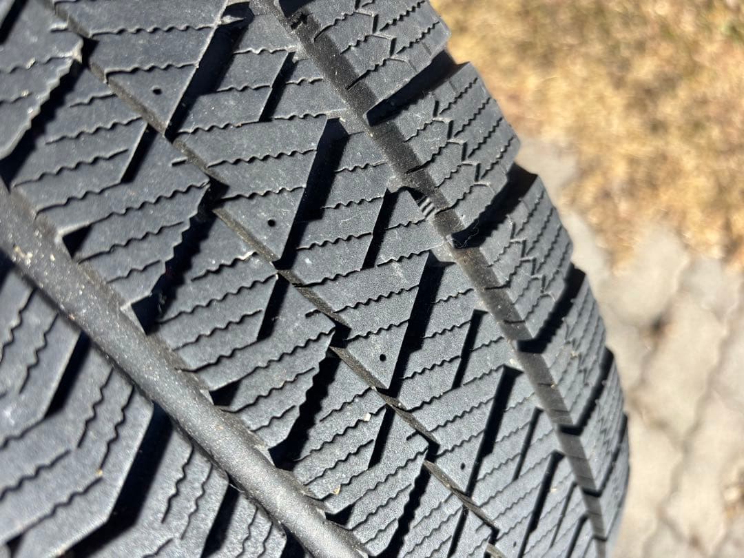 ブリザック VRX2 16インチ 215/60R16 冬タイヤ4本セット