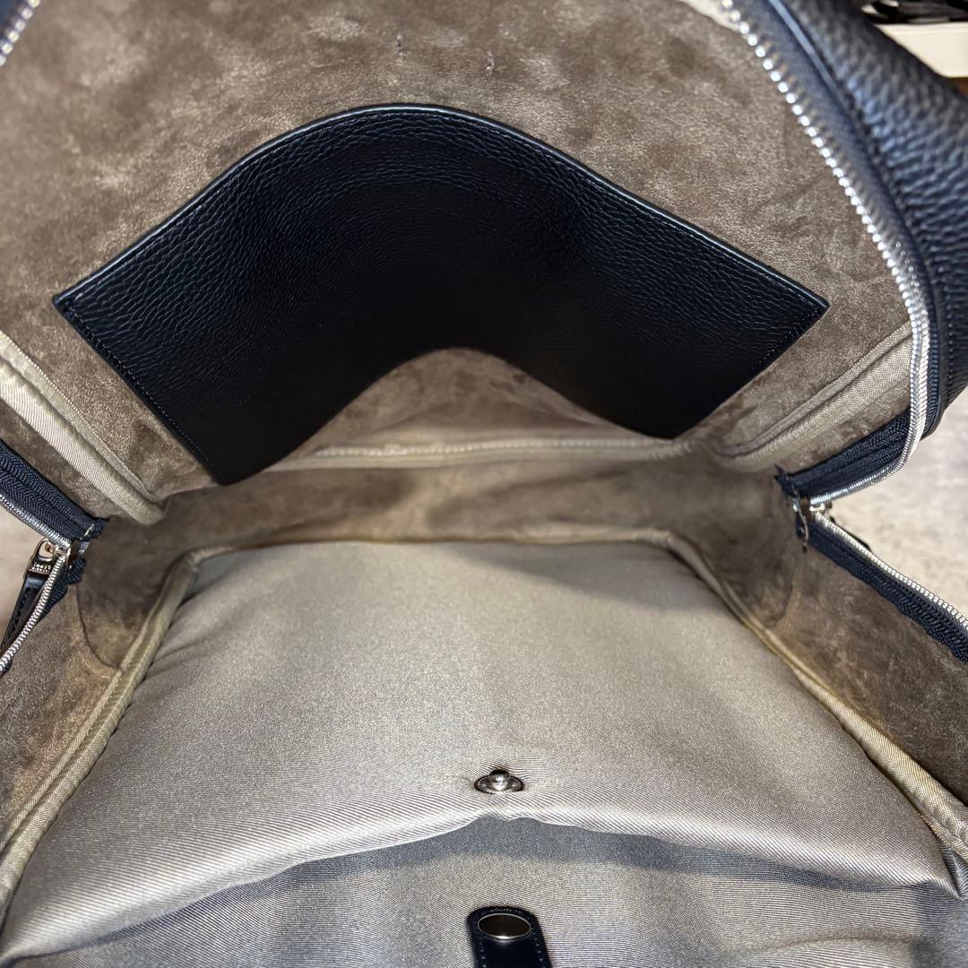 TAKEO KIKUCHI タケオキクチ　ブラック レザーバックパック