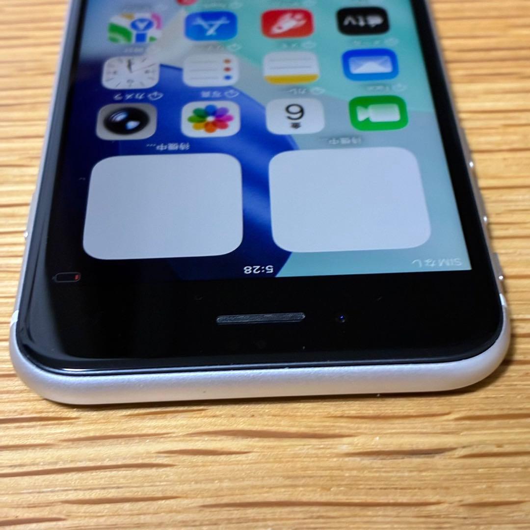 Ya17700 iPhone SE 第3世代　SIMフリー　美品