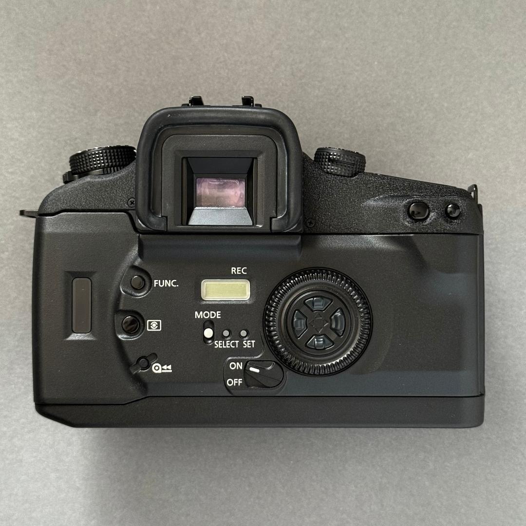 Canon EOS7s ボディ（フィルム一眼レフ）バッテリーパックBP-300付