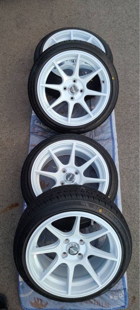 ステルスレーシング タイヤ付き 15インチ