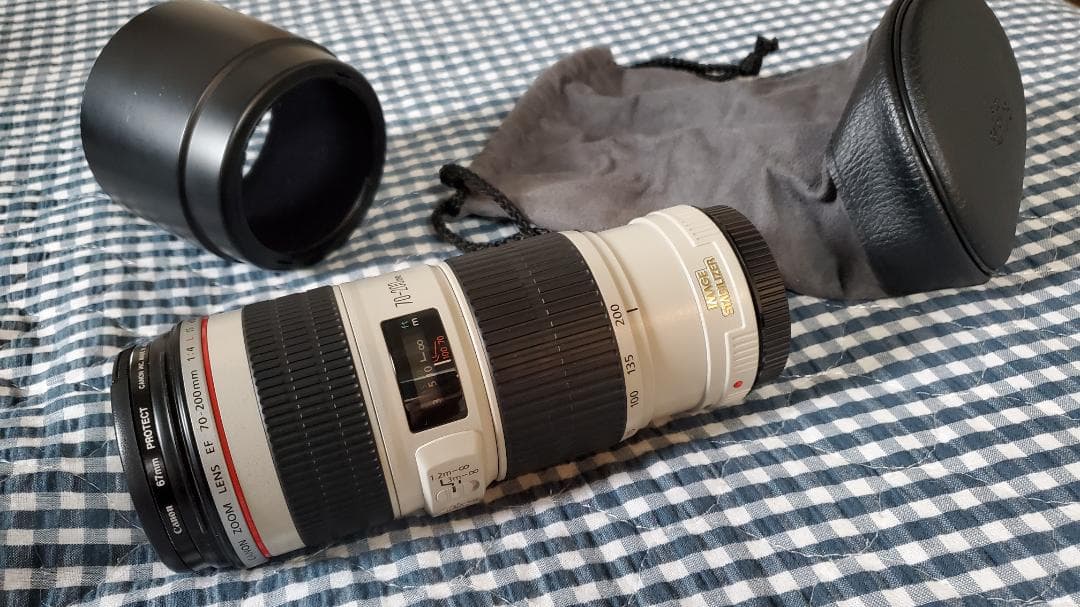 美品　Canon EF 70-200mm　1:4 L IS USM ズームレンズ