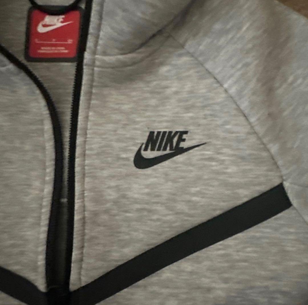 m*k様 NIKE 旧テックフリース グレー 確実正規品 赤タグ 上