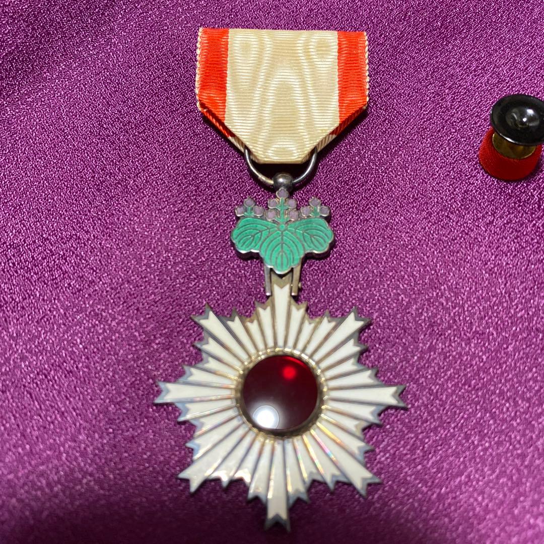明治勲章 勲六等単光旭日章
