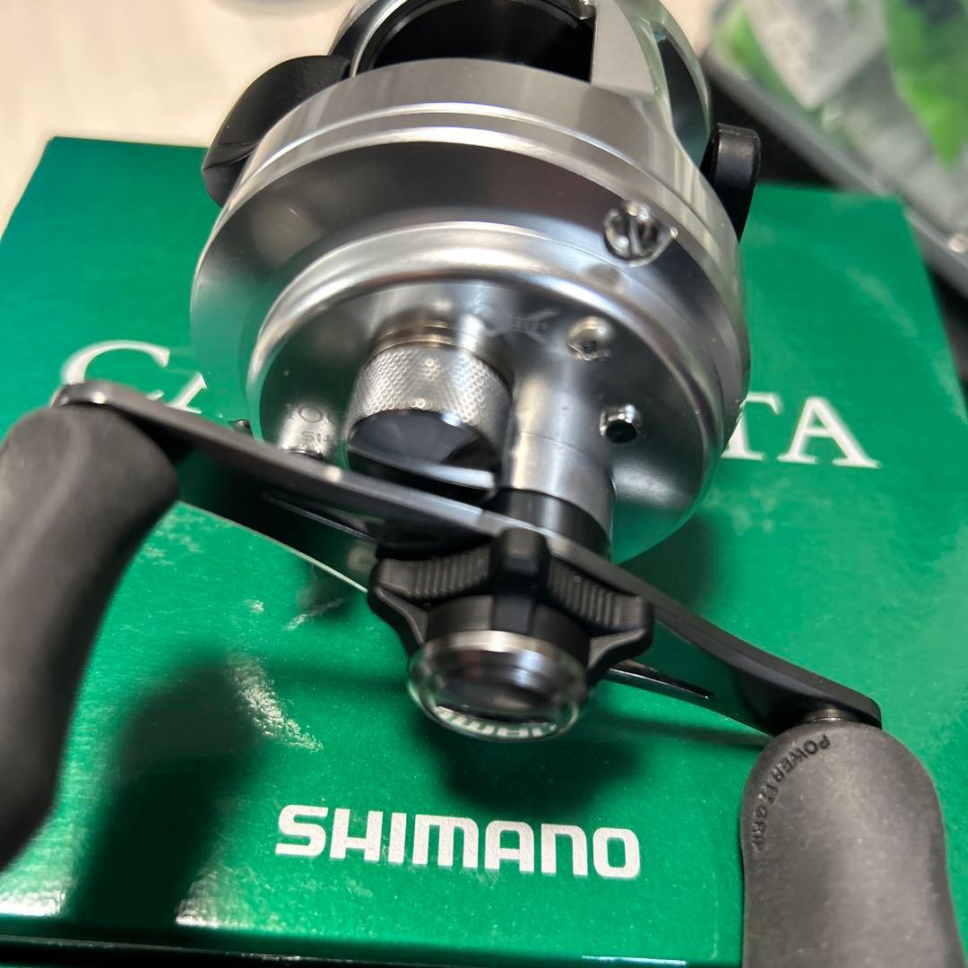 12カルカッタ カルカッタ　シマノベイトリール