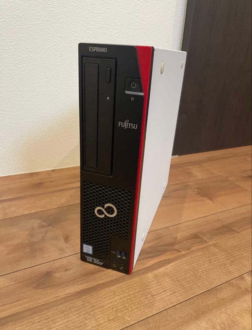 富士通デスクトップPC D587/SX