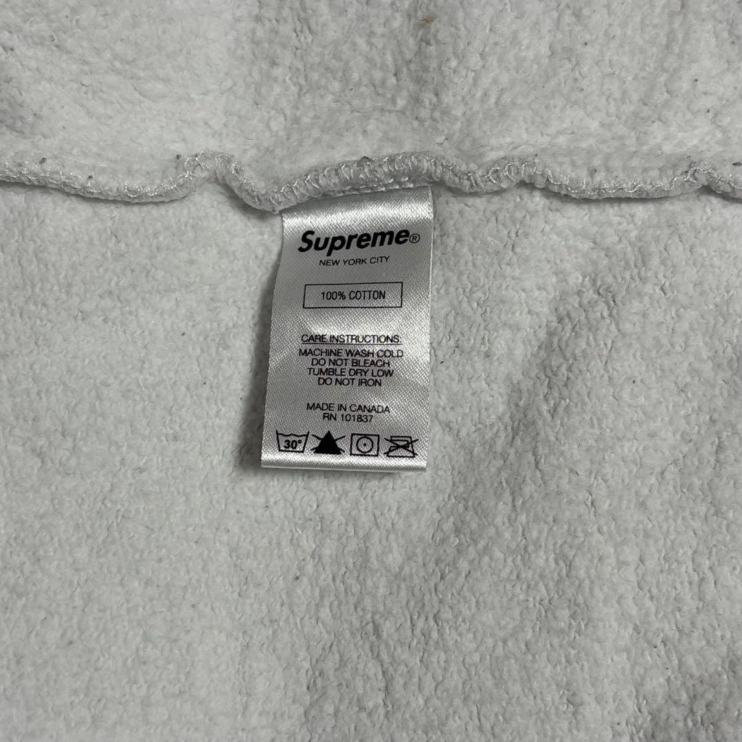 シュプリーム×Futura Supreme Futura Logo スウェット