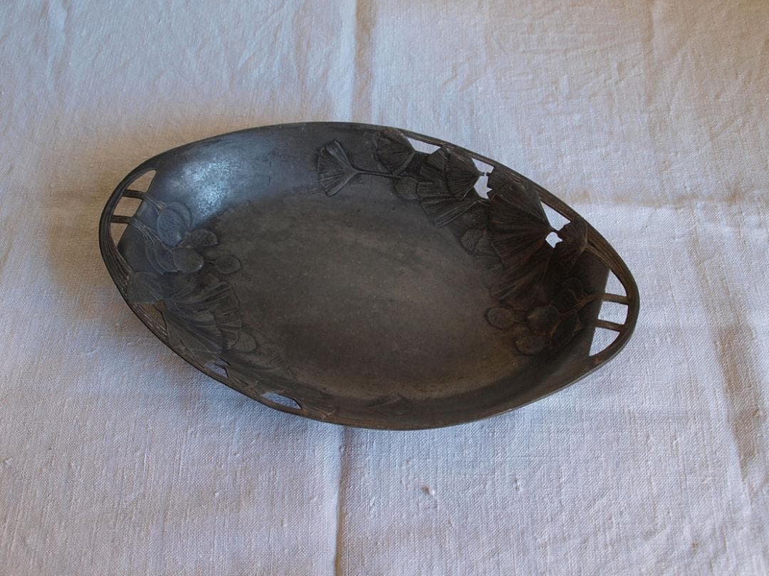 アールヌーボー トレイ 銀杏の木 錫 ピューターArt Nouveau/K050