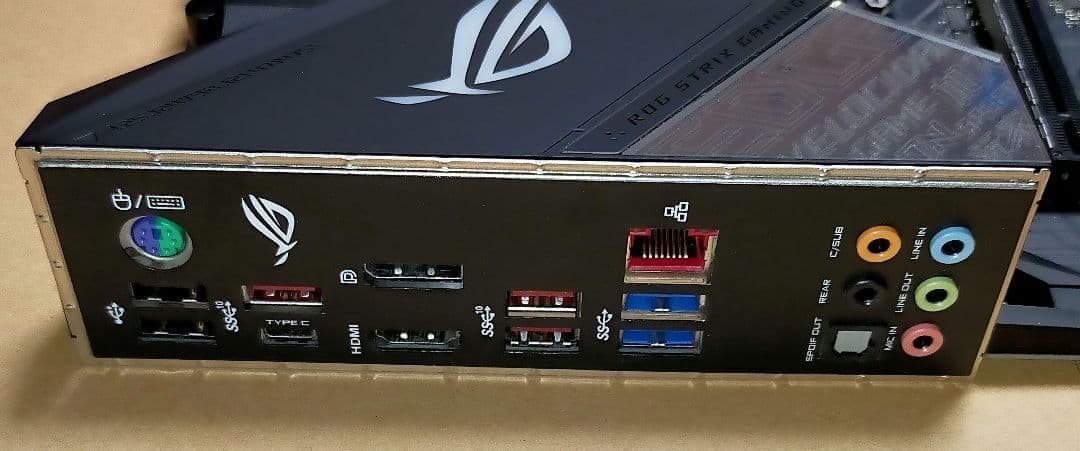 STRIX Z390-F GAMING　LGA1151