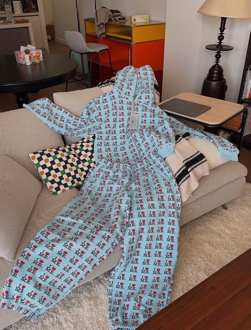 ASHLEY WILLIAMS I ♥︎ ME 水色　カジュアルパンツ