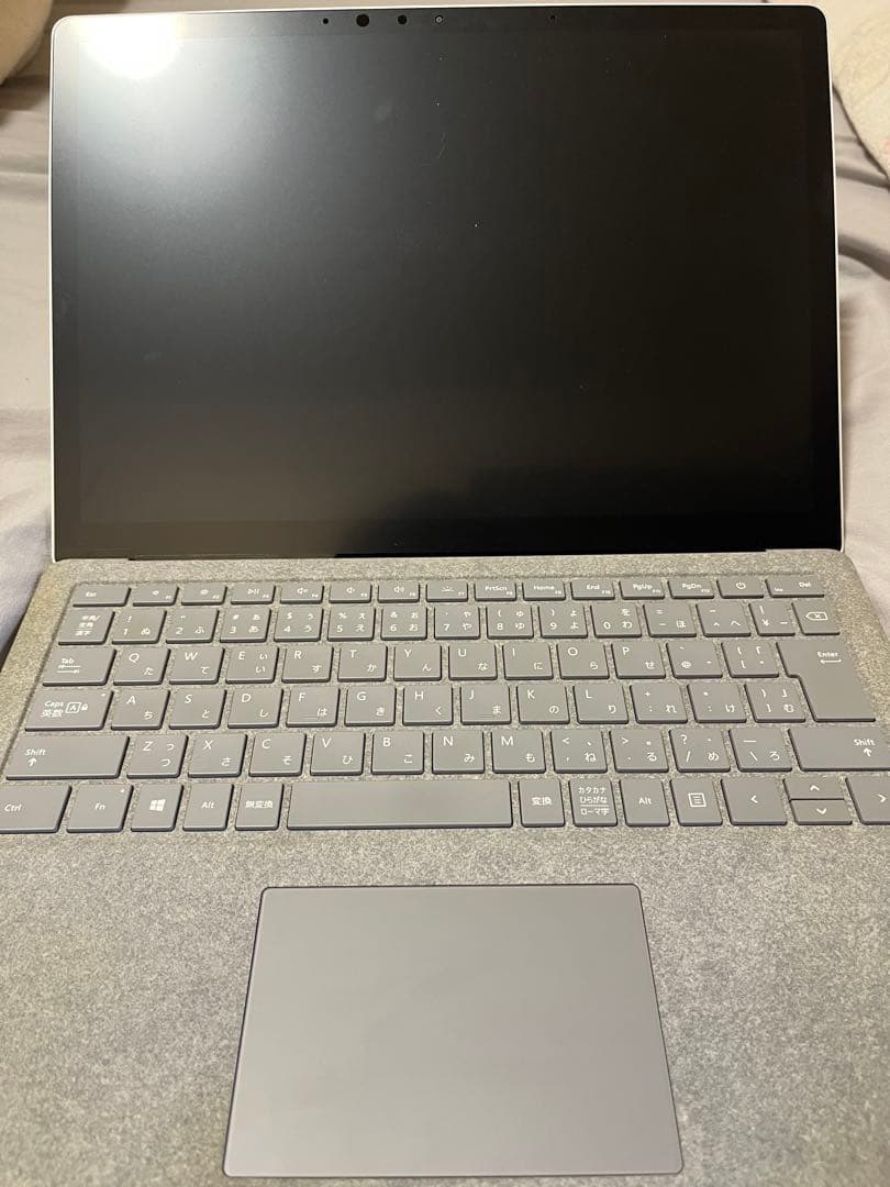 surface ラップトップ　1769