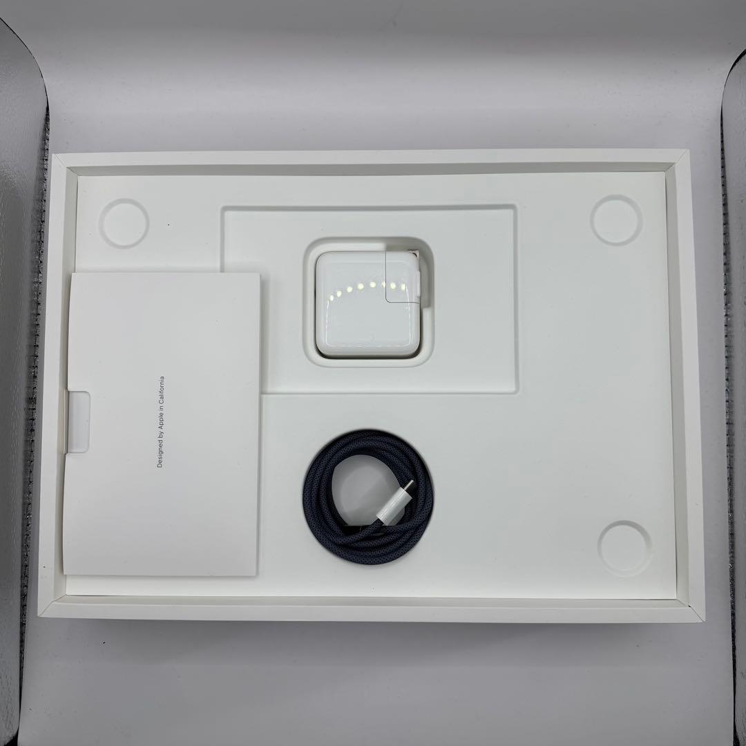 Apple MacBook Air M3 8GB 256GB ミッドナイト