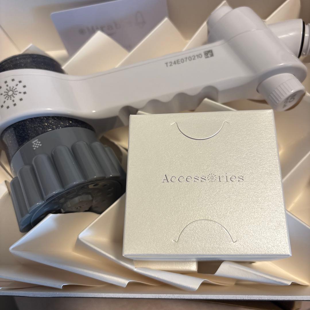 zero (ゼロ）シャワーヘッド 塩素低減 （オフホワイト）