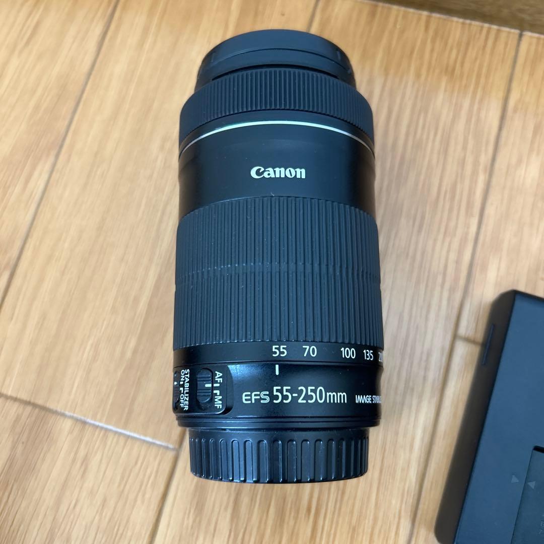 Canon EOS Kiss x9一眼レフ レンズ2本、バッグ付ネックストラップ