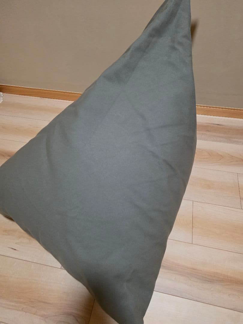 テトラレギュラー ビーズクッション カーキ 大東寝具