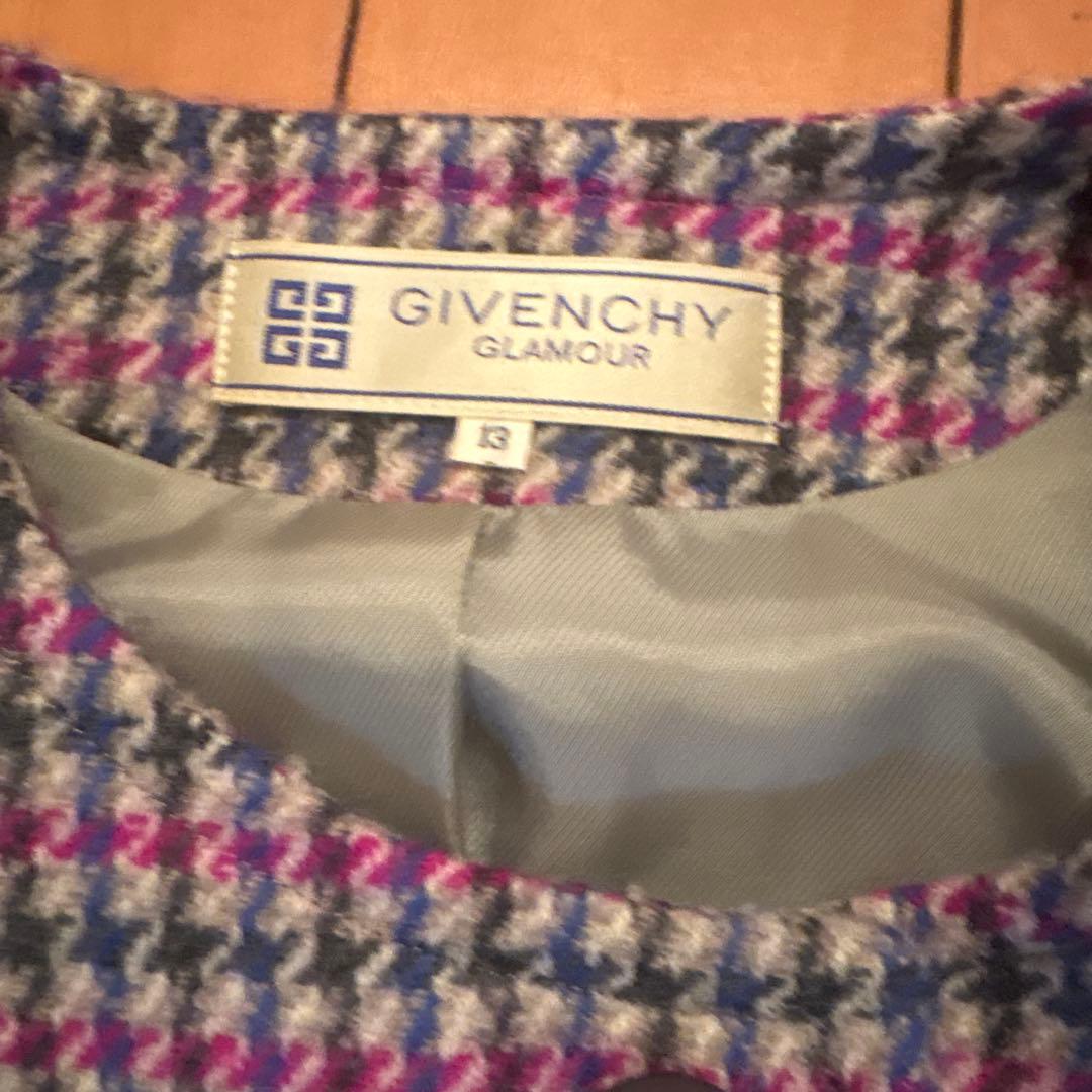美品！GIVENCHY　13号　素敵な高級スーツ