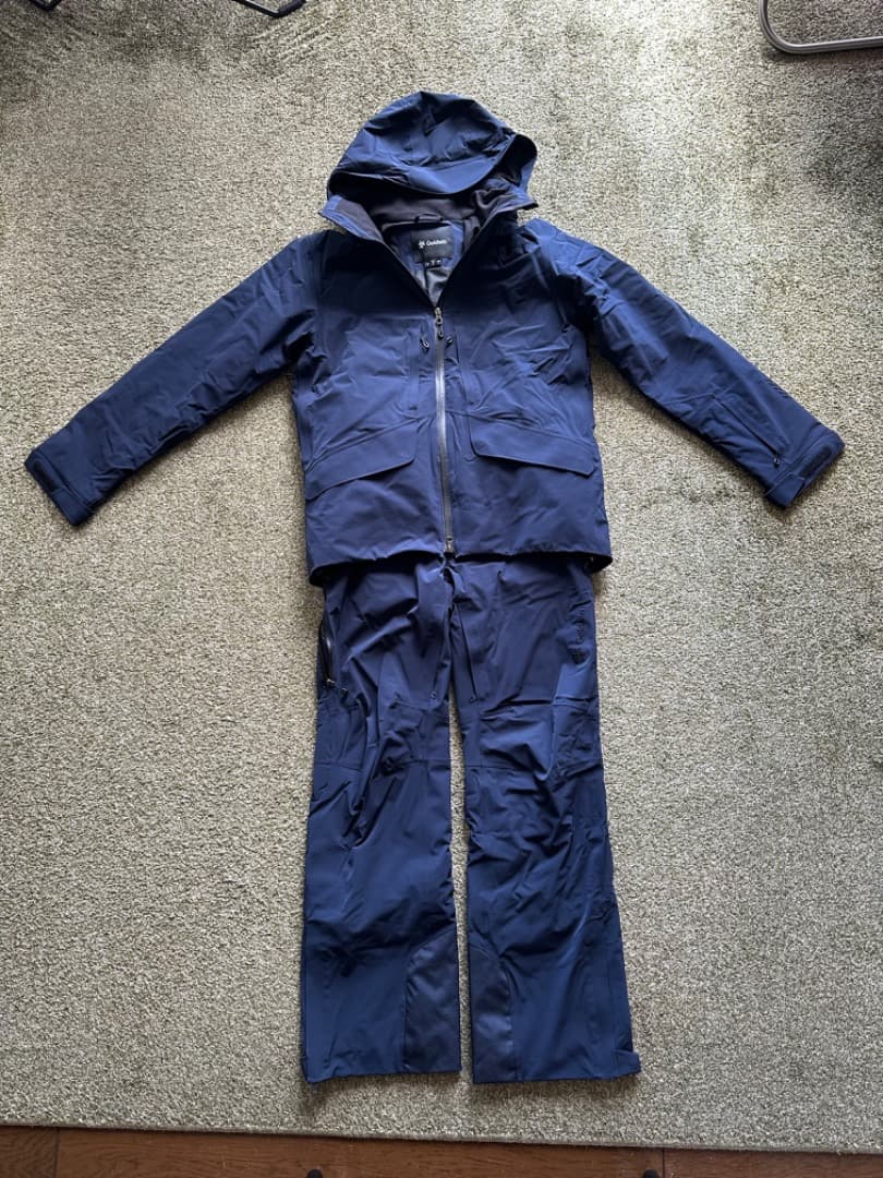 スキーウエア　GOLDWIN