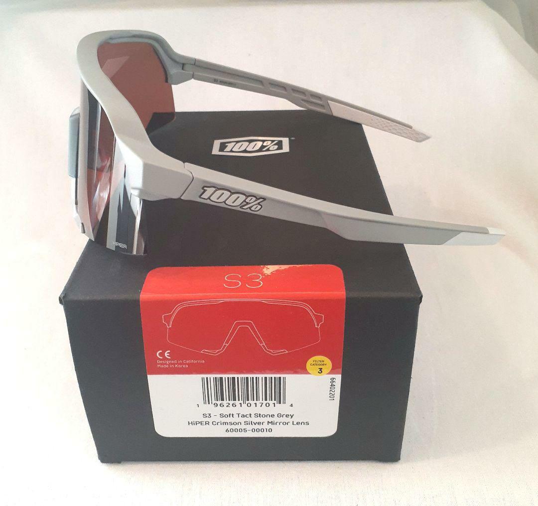 100% S3 Stone Grey クリムゾン ワンハンドレッド サングラス