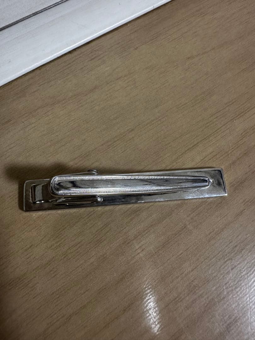 フェラガモ　シルバー ネクタイピン