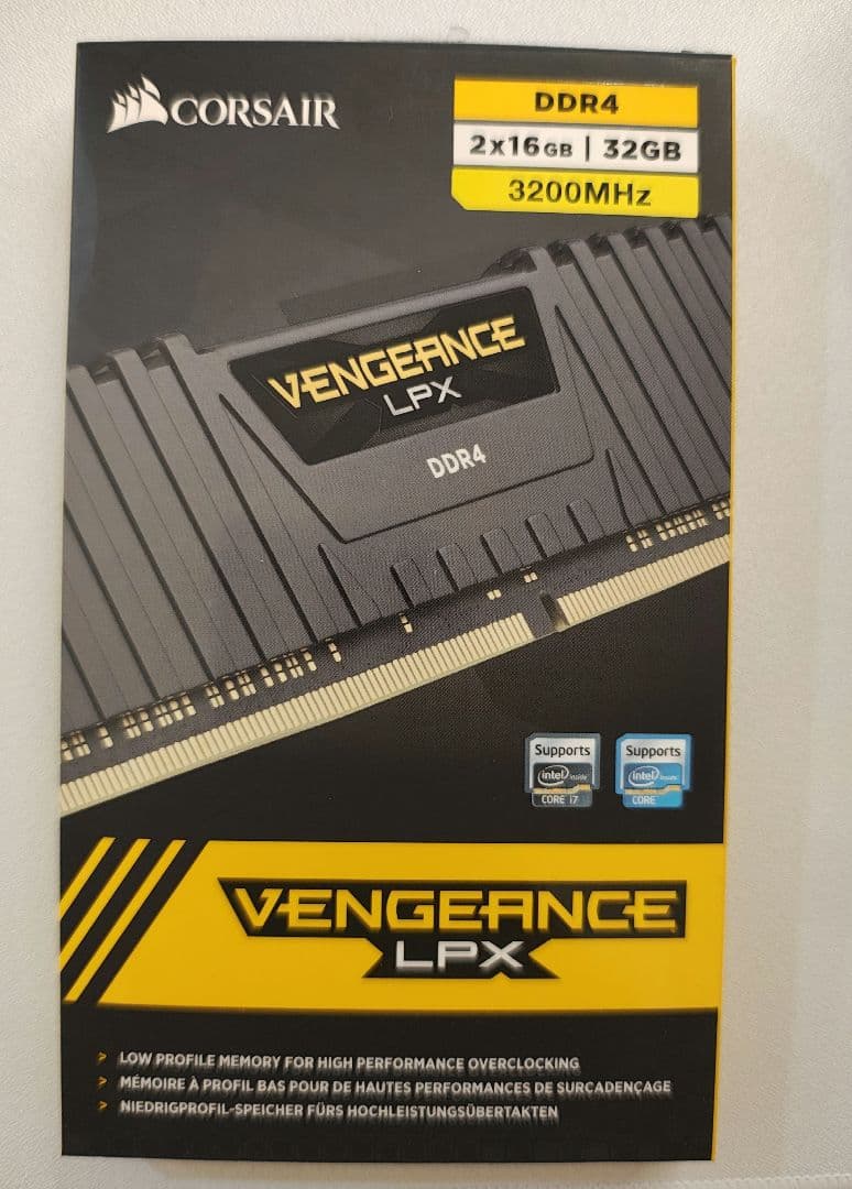 コルセア 電源付きCORSAIR VENGEANCE 16GB×2 32GB