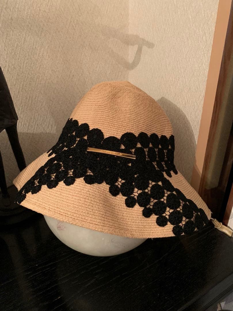 本日最終！！極美品Athena New York総花柄風ラフィア ストローハット