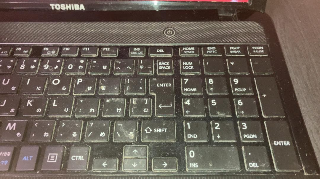 東芝 ノートパソコン dynabook T552/58HB