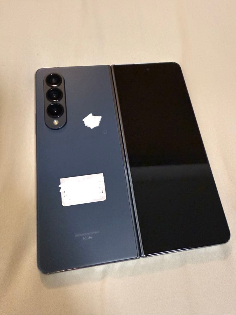 美品 galaxy z fold 4 おまけ、元箱