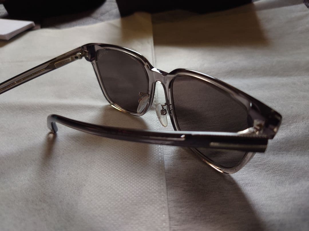 トムフォード TF891 K 20C 55サングラス 117313