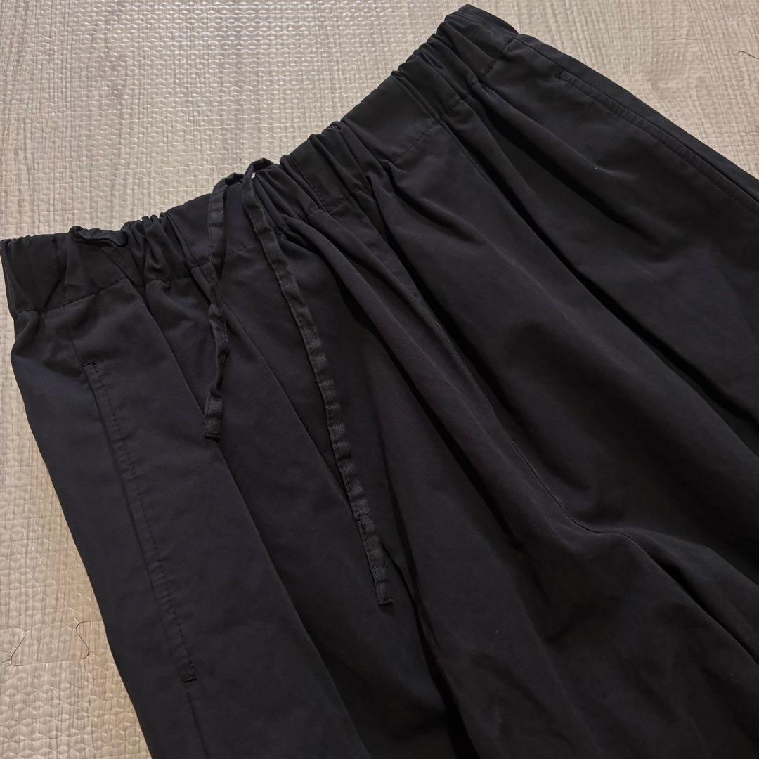 【美品】かぐれ コットンクロップドパンツ 黒