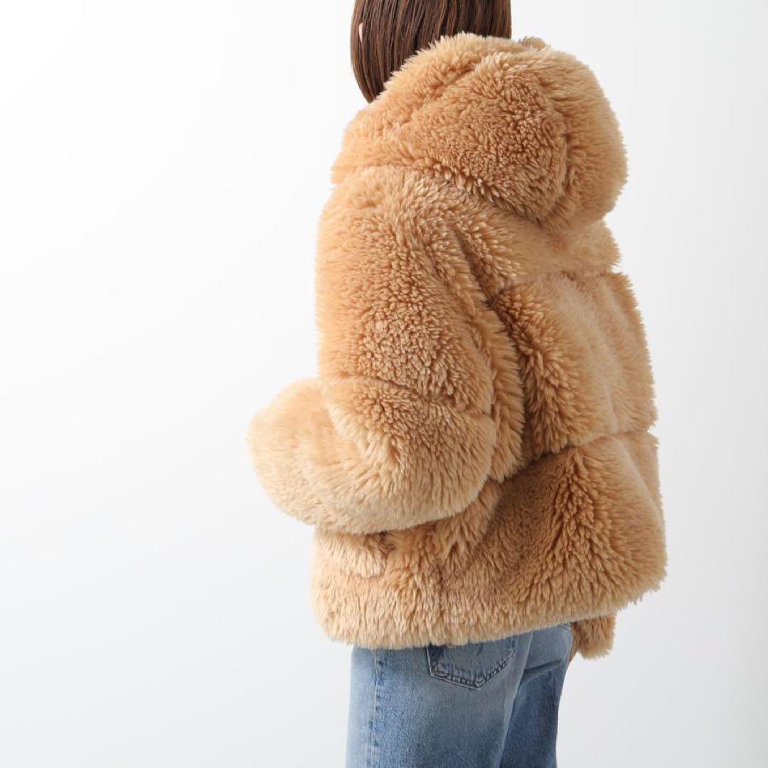 極美品　UGG アグ ロニー パッファー ハイ パイルファージャケット　M