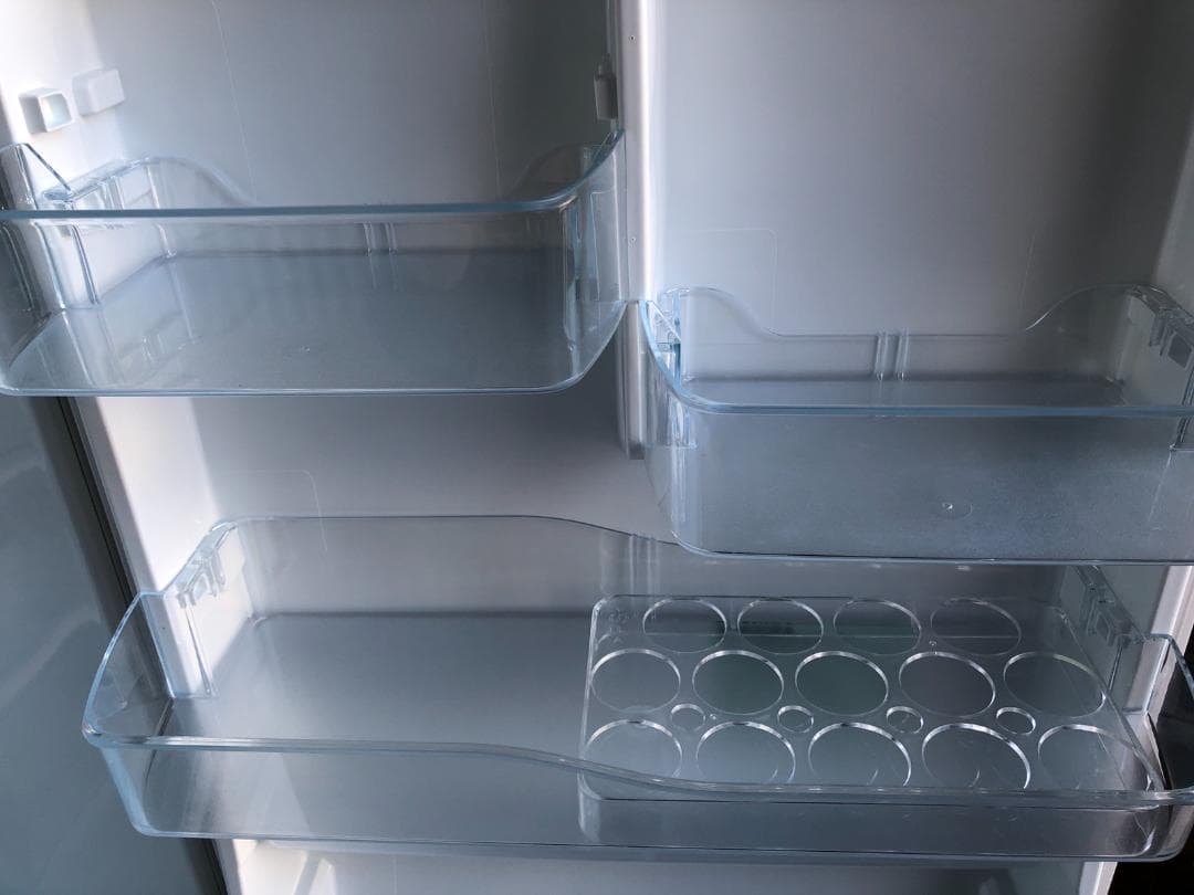 TOSHIBA ノンフロン冷凍冷蔵庫　5ドア GR-M41GXV（EW）