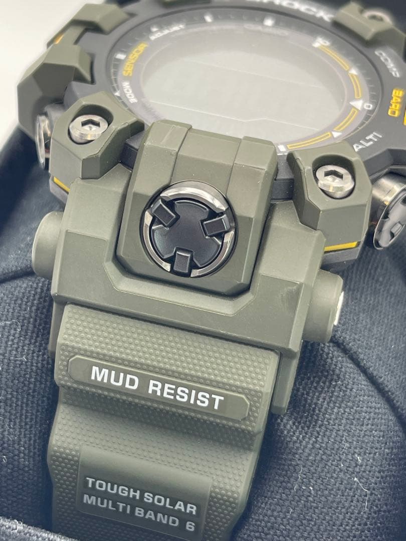極美品 カシオ GW-9500-3JF カーキ マッドマン G-SHOCK
